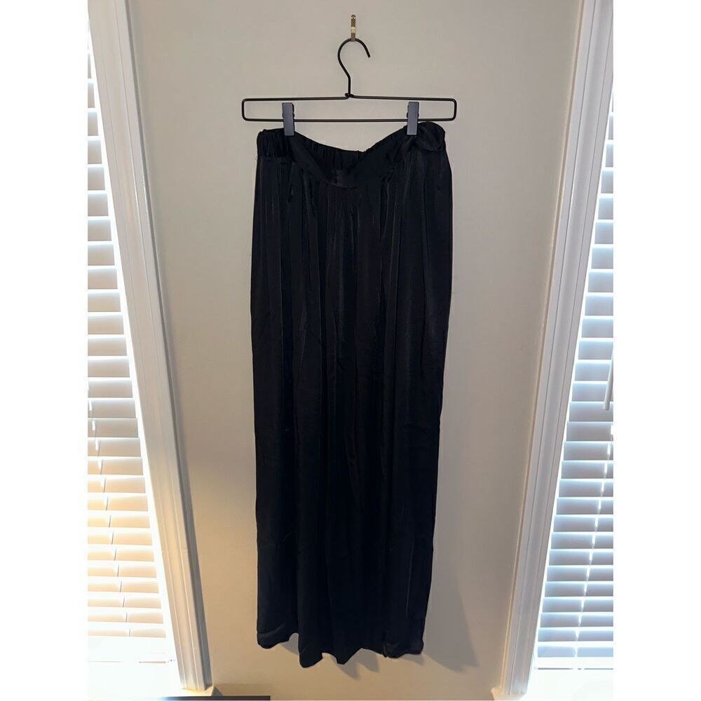 BCBG Maxazria Black Pleated Maxi Skirt Small